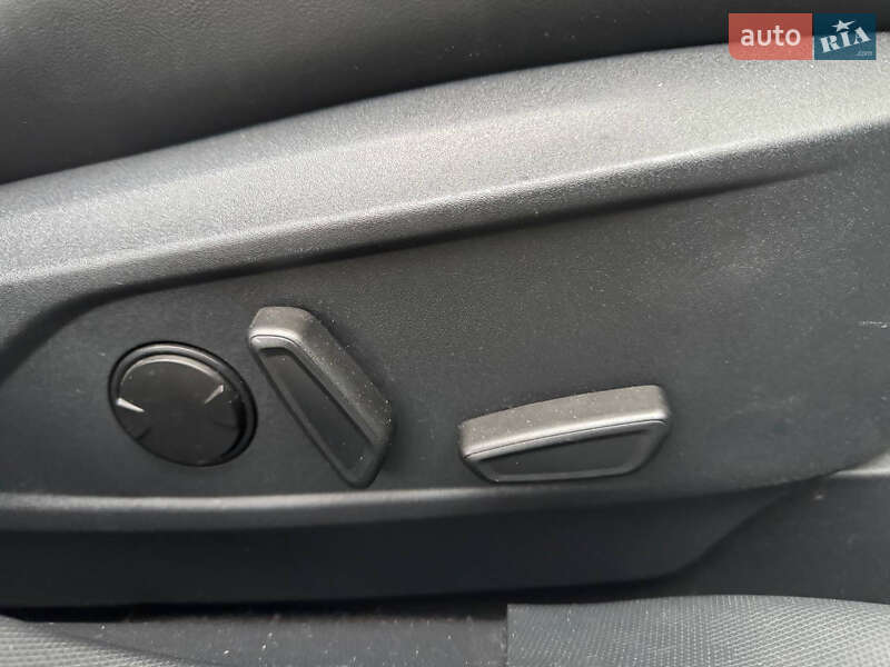 Внедорожник / Кроссовер Ford Mustang Mach-E 2020 в Львове фото 14 Внедорожник / Кроссовер Ford Mustang Mach-E 2020 в Львове