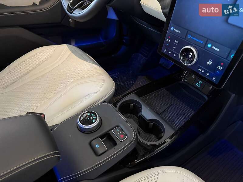 Внедорожник / Кроссовер Ford Mustang Mach-E 2024 в Львове фото 22 Внедорожник / Кроссовер Ford Mustang Mach-E 2024 в Львове