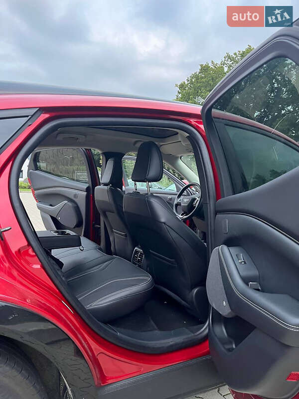 Внедорожник / Кроссовер Ford Mustang Mach-E 2021 в Луцке фото 9 Внедорожник / Кроссовер Ford Mustang Mach-E 2021 в Луцке