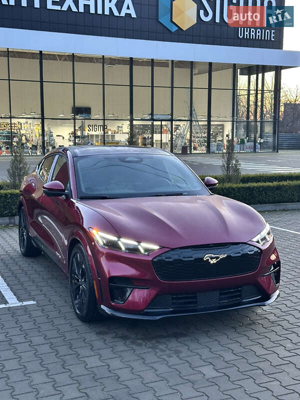 Внедорожник / Кроссовер Ford Mustang Mach-E 2025 в Виннице фото Внедорожник / Кроссовер Ford Mustang Mach-E 2025 в Виннице