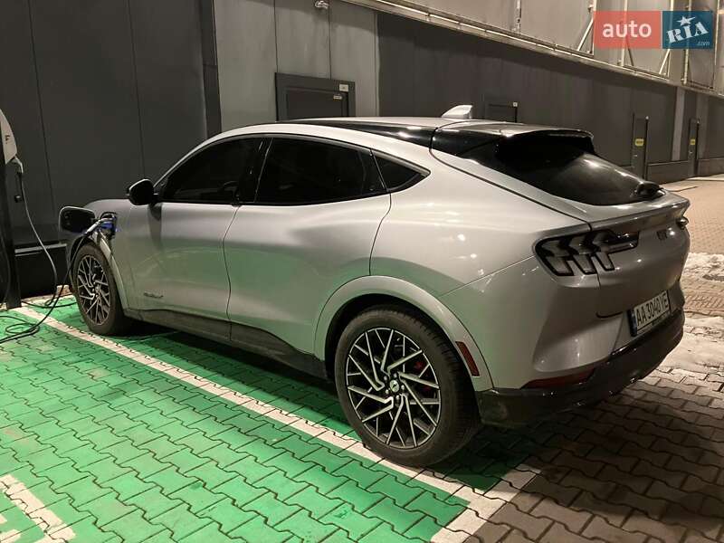 Внедорожник / Кроссовер Ford Mustang Mach-E 2021 в Киеве фото 19 Внедорожник / Кроссовер Ford Mustang Mach-E 2021 в Киеве