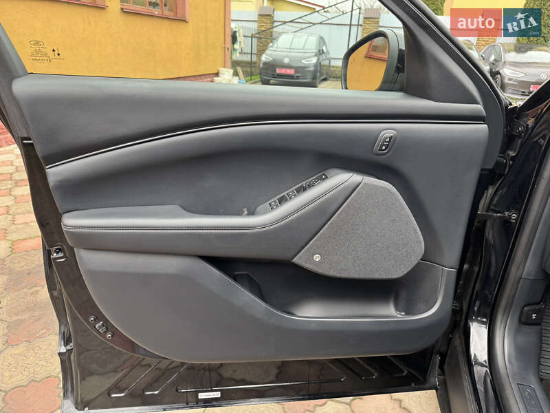 Внедорожник / Кроссовер Ford Mustang Mach-E 2021 в Ровно фото 12 Внедорожник / Кроссовер Ford Mustang Mach-E 2021 в Ровно