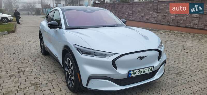 Внедорожник / Кроссовер Ford Mustang Mach-E 2022 в Ровно фото 4 Внедорожник / Кроссовер Ford Mustang Mach-E 2022 в Ровно