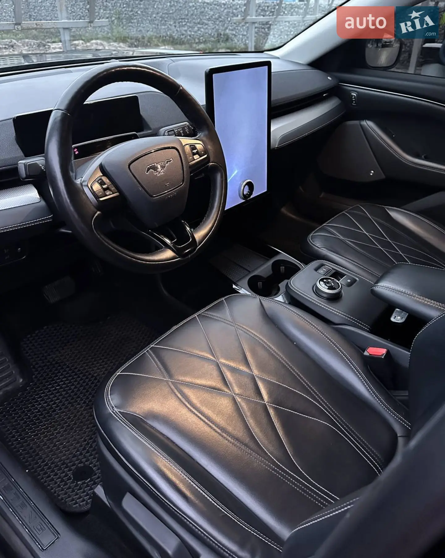 2021 Ford Mustang Mach-E - мініатюра 14