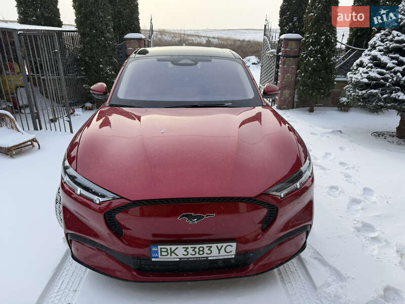Позашляховик / Кросовер Ford Mustang Mach-E 2021 в Рівному