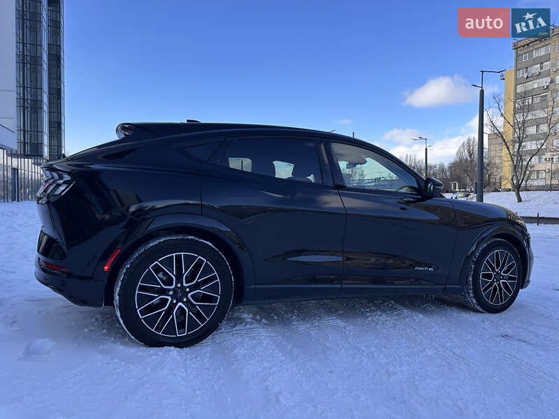 Внедорожник / Кроссовер Ford Mustang Mach-E 2024 в Днепре фото 7 Внедорожник / Кроссовер Ford Mustang Mach-E 2024 в Днепре