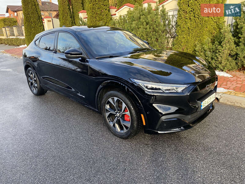 Ford Mustang Mach-E 2021