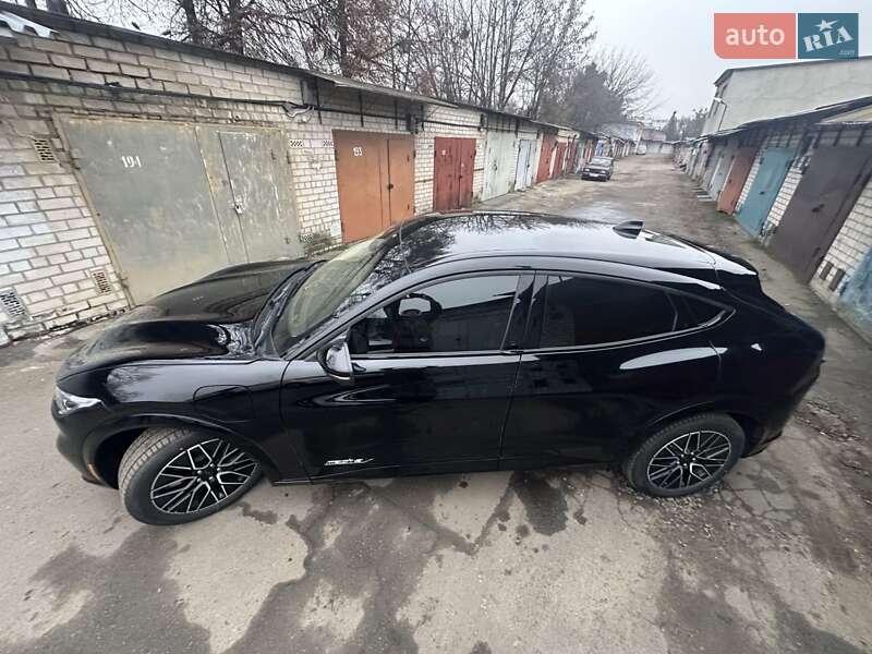 Внедорожник / Кроссовер Ford Mustang Mach-E 2024 в Киеве