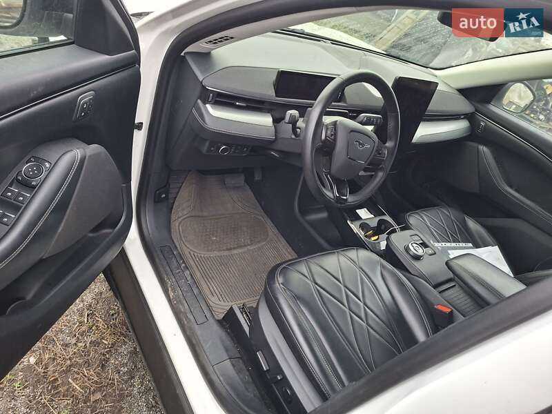 Внедорожник / Кроссовер Ford Mustang Mach-E 2022 в Павлограде фото 4 Внедорожник / Кроссовер Ford Mustang Mach-E 2022 в Павлограде