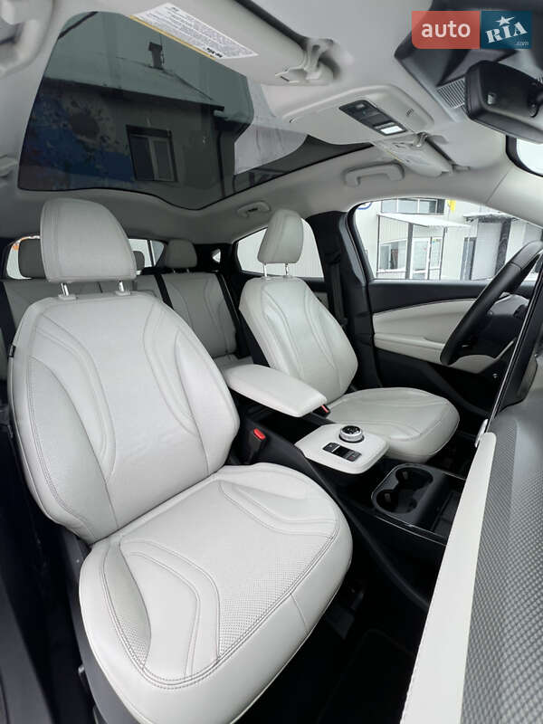 Внедорожник / Кроссовер Ford Mustang Mach-E 2022 в Белой Церкви