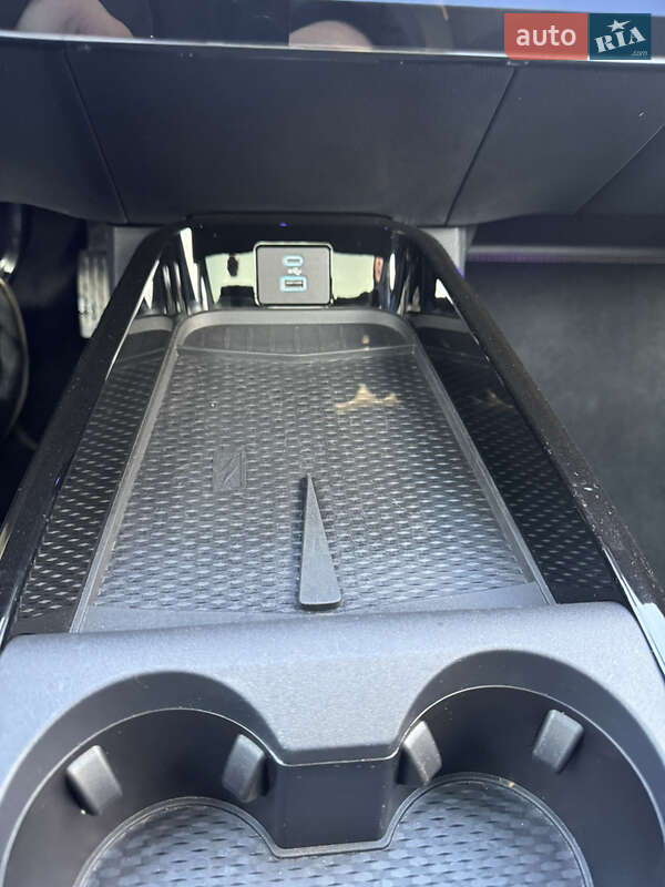 Внедорожник / Кроссовер Ford Mustang Mach-E 2023 в Киеве фото 17 Внедорожник / Кроссовер Ford Mustang Mach-E 2023 в Киеве