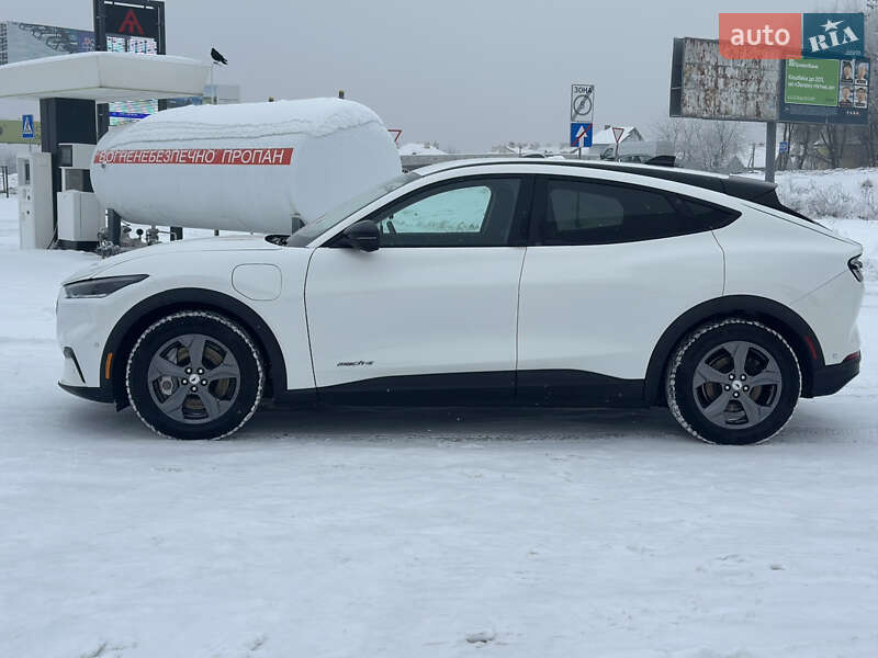 Позашляховик / Кросовер Ford Mustang Mach-E 2023 в Львові фото 4 Позашляховик / Кросовер Ford Mustang Mach-E 2023 в Львові