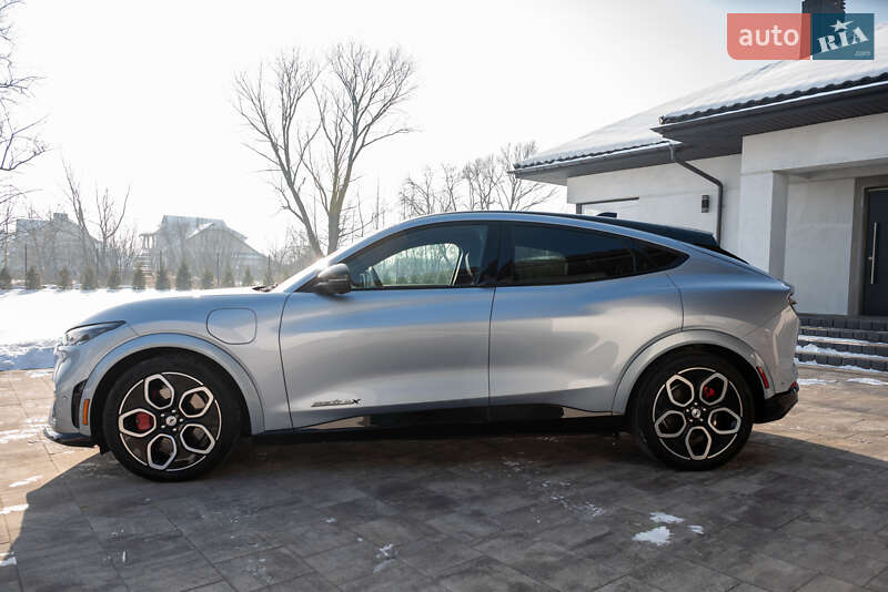 Позашляховик / Кросовер Ford Mustang Mach-E 2022 в Івано-Франківську