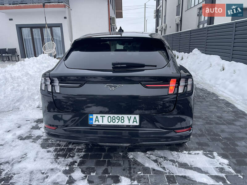 Позашляховик / Кросовер Ford Mustang Mach-E 2022 в Івано-Франківську