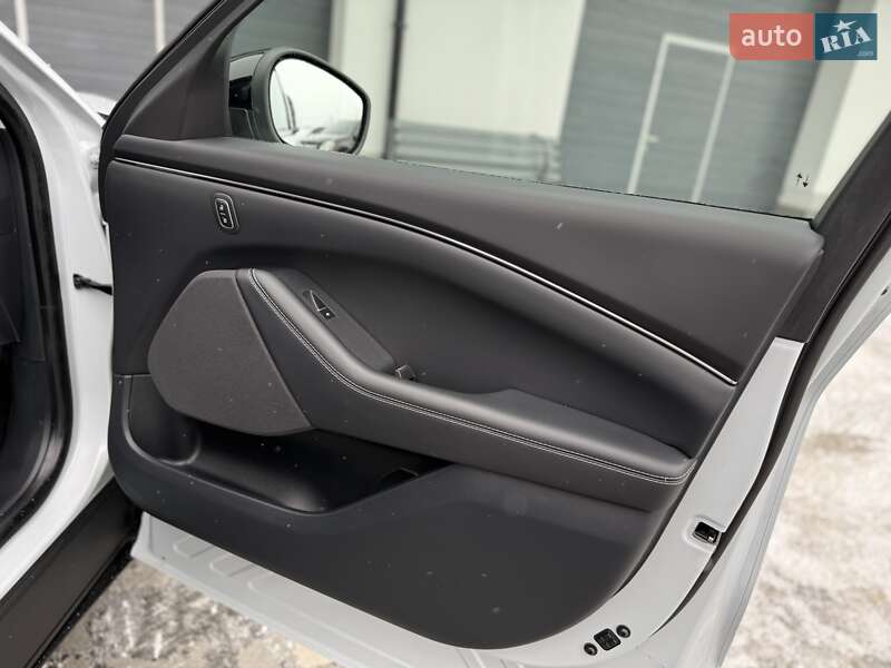 Позашляховик / Кросовер Ford Mustang Mach-E 2023 в Дрогобичі