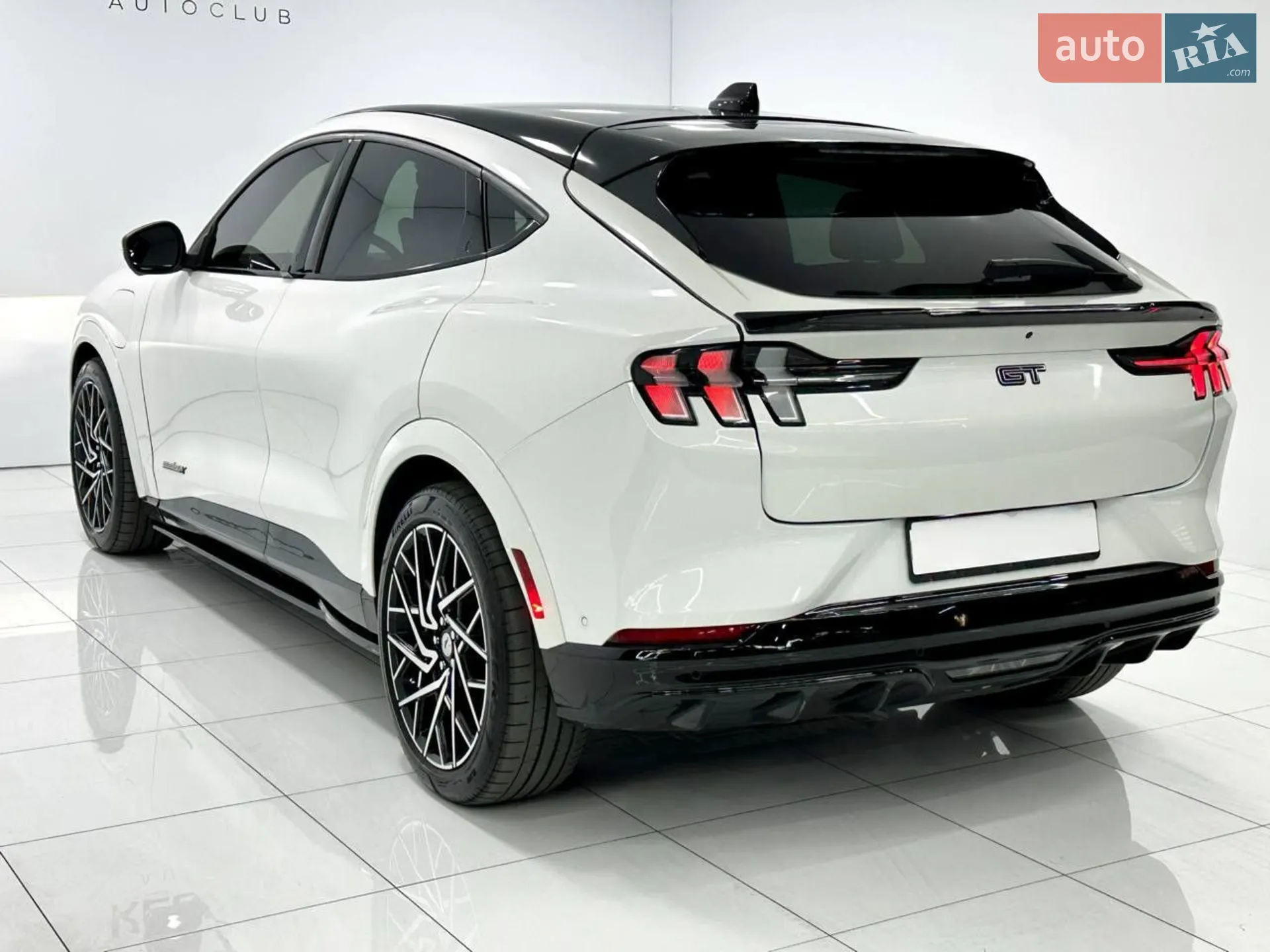 2021 Ford Mustang Mach-E - мініатюра 3