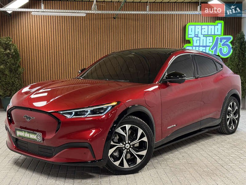 Позашляховик / Кросовер Ford Mustang Mach-E 2021 в Києві
