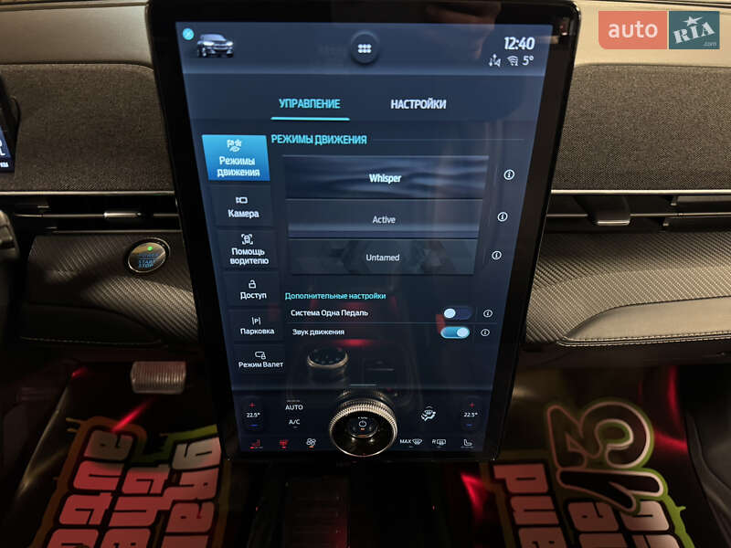 Позашляховик / Кросовер Ford Mustang Mach-E 2021 в Києві