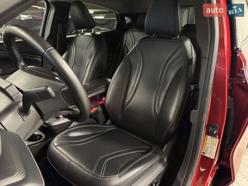 Позашляховик / Кросовер Ford Mustang Mach-E 2021 в Києві