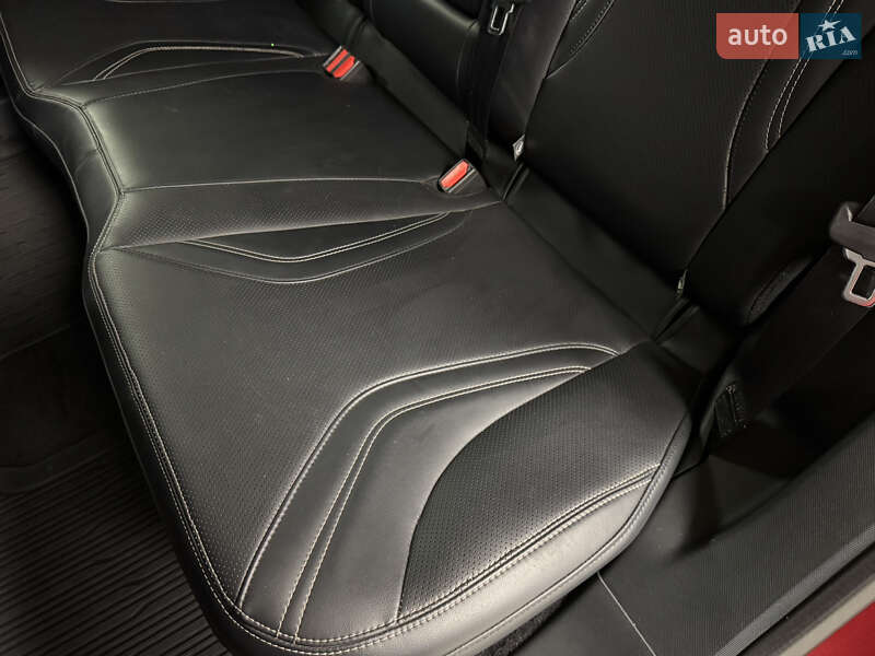 Позашляховик / Кросовер Ford Mustang Mach-E 2021 в Києві