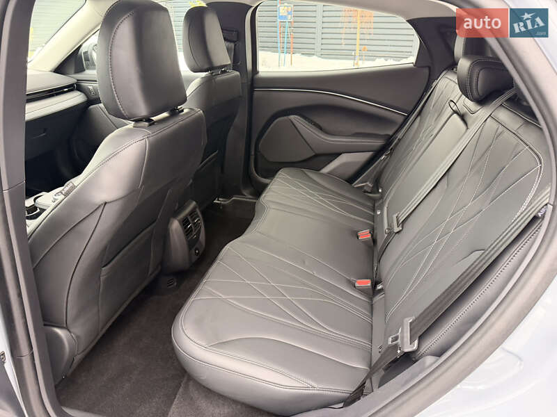 Внедорожник / Кроссовер Ford Mustang Mach-E 2024 в Ивано-Франковске