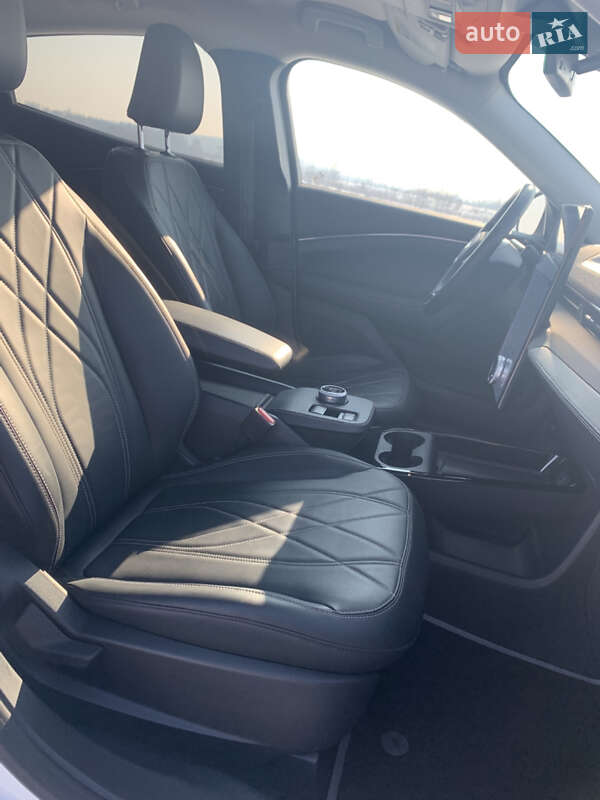 Позашляховик / Кросовер Ford Mustang Mach-E 2024 в Коломиї