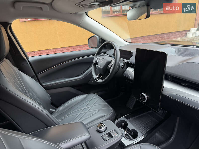 Внедорожник / Кроссовер Ford Mustang Mach-E 2021 в Ровно