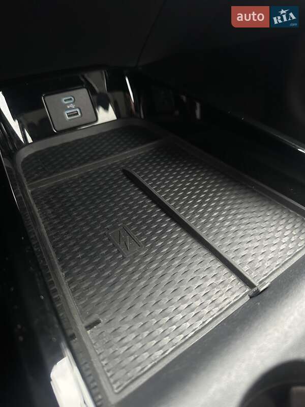 Позашляховик / Кросовер Ford Mustang Mach-E 2020 в Білогородці