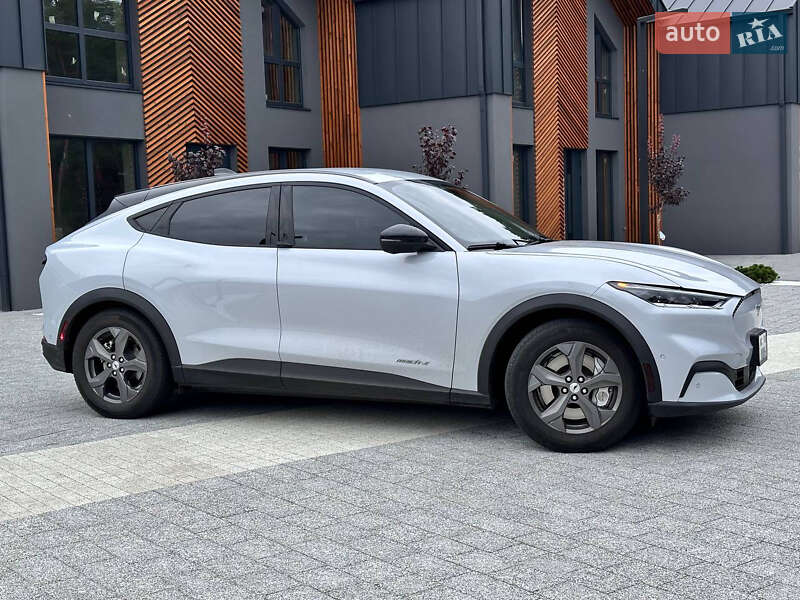 Позашляховик / Кросовер Ford Mustang Mach-E 2023 в Луцьку