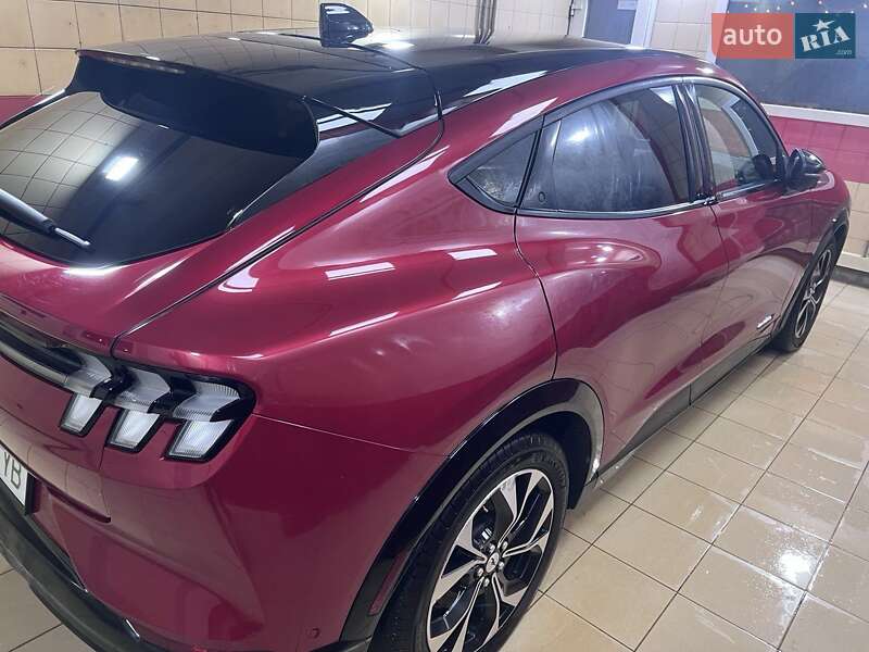 Внедорожник / Кроссовер Ford Mustang Mach-E 2023 в Киеве