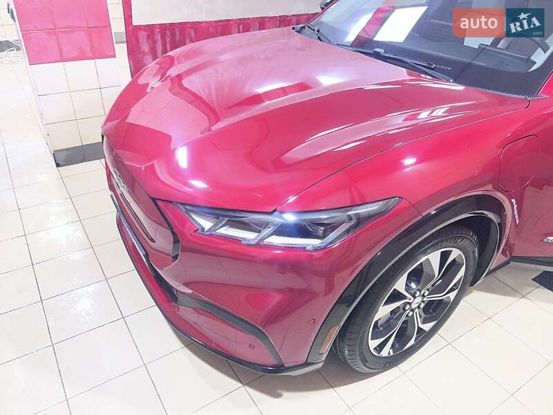Внедорожник / Кроссовер Ford Mustang Mach-E 2023 в Киеве