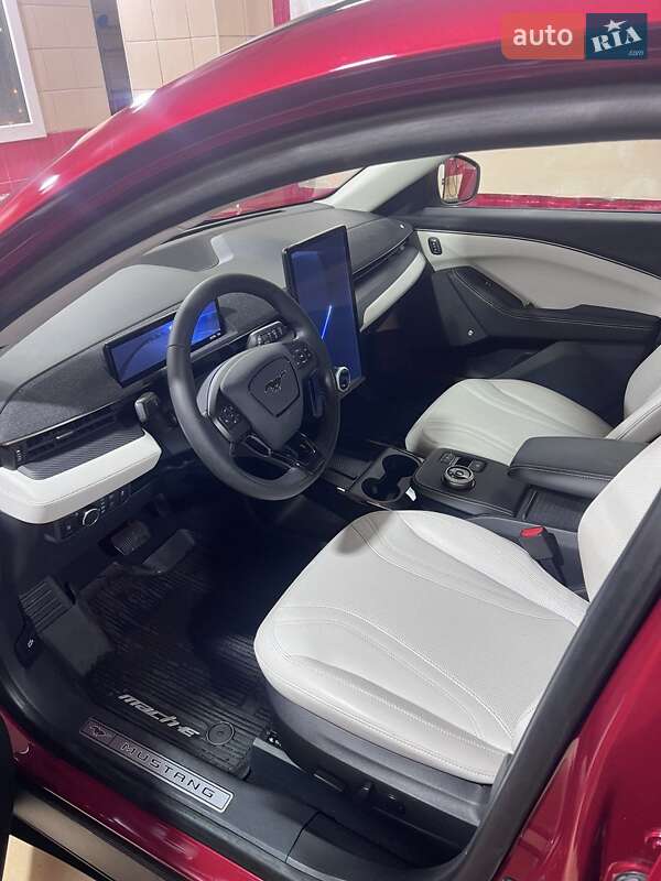 Внедорожник / Кроссовер Ford Mustang Mach-E 2023 в Киеве