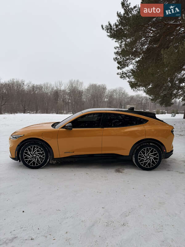 Внедорожник / Кроссовер Ford Mustang Mach-E 2022 в Сумах фото 9 Внедорожник / Кроссовер Ford Mustang Mach-E 2022 в Сумах