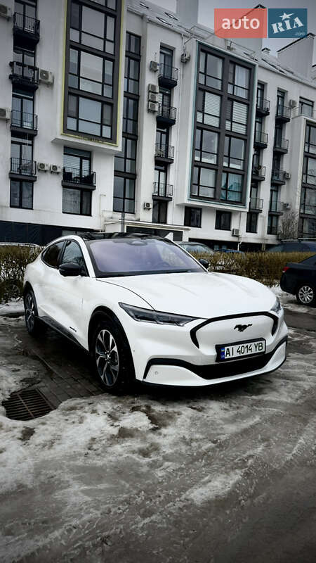 Ford Mustang Mach-E 2020