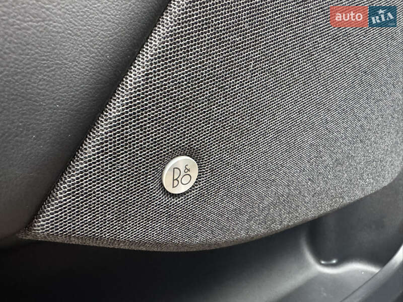 Позашляховик / Кросовер Ford Mustang Mach-E 2021 в Рівному