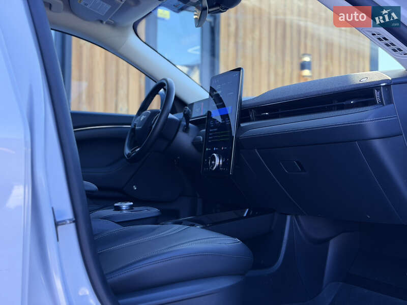 Внедорожник / Кроссовер Ford Mustang Mach-E 2022 в Ровно фото 13 Внедорожник / Кроссовер Ford Mustang Mach-E 2022 в Ровно