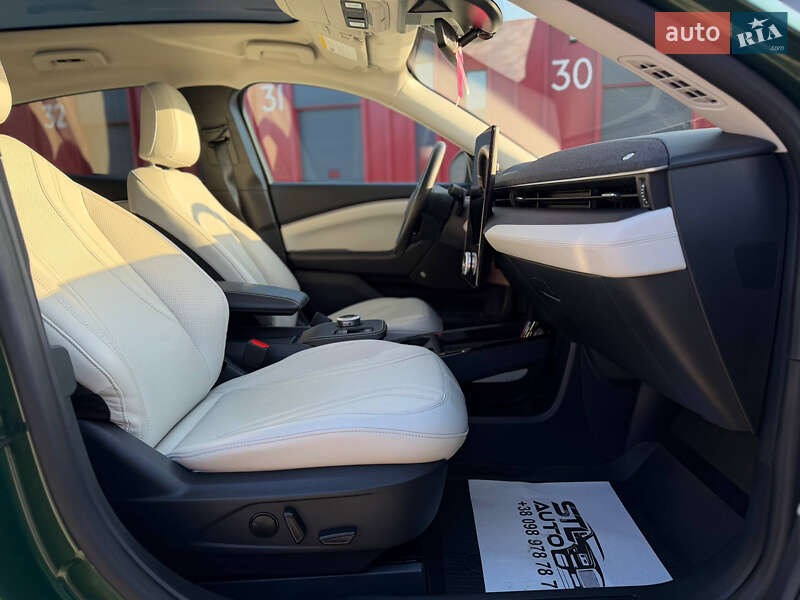 Позашляховик / Кросовер Ford Mustang Mach-E 2024 в Львові
