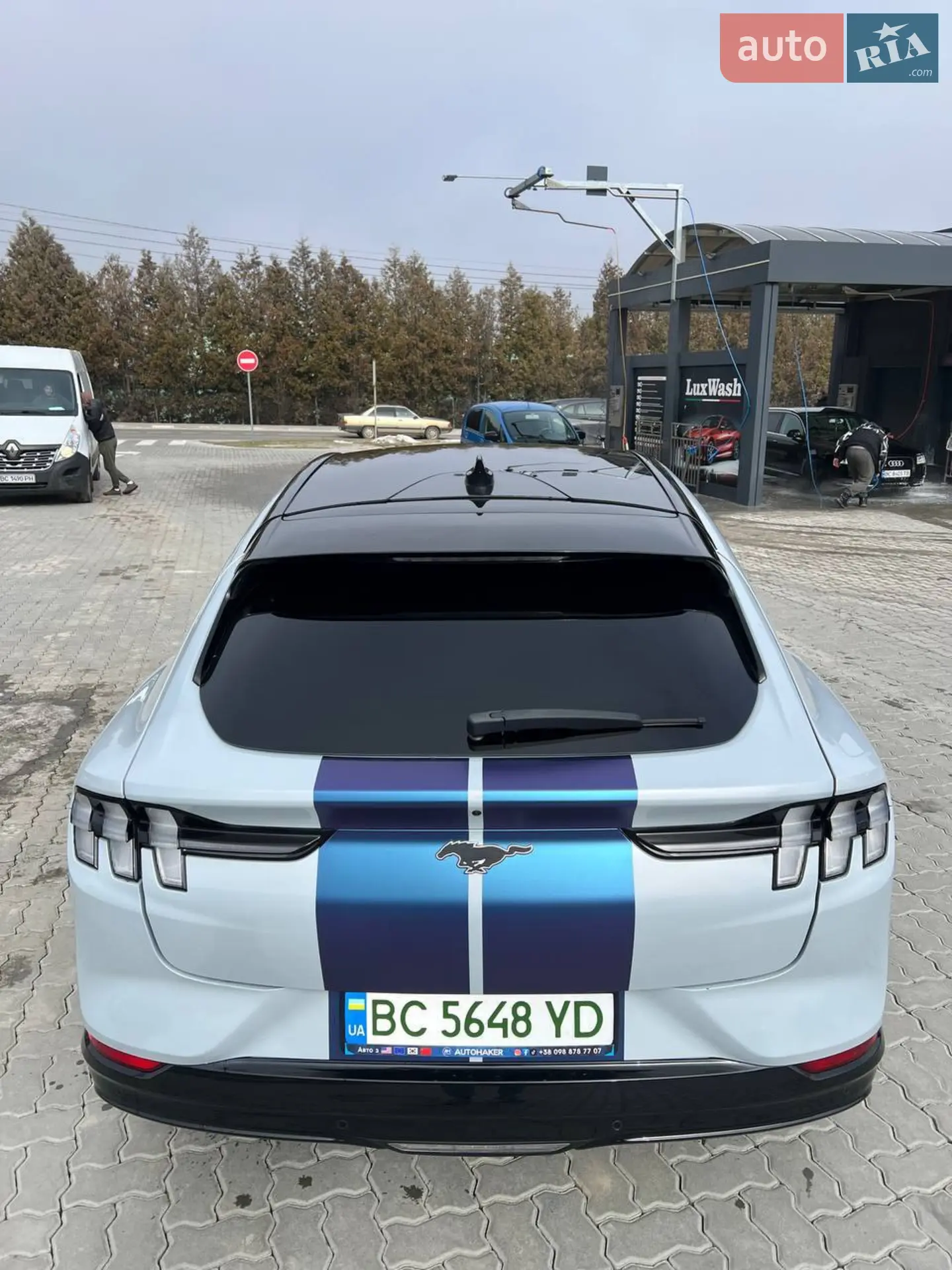 2021 Ford Mustang Mach-E - мініатюра 16