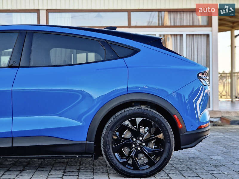 Внедорожник / Кроссовер Ford Mustang Mach-E 2024 в Дрогобыче