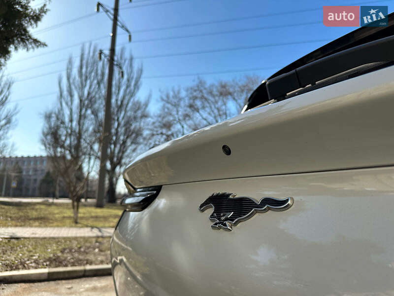 Внедорожник / Кроссовер Ford Mustang Mach-E 2021 в Запорожье