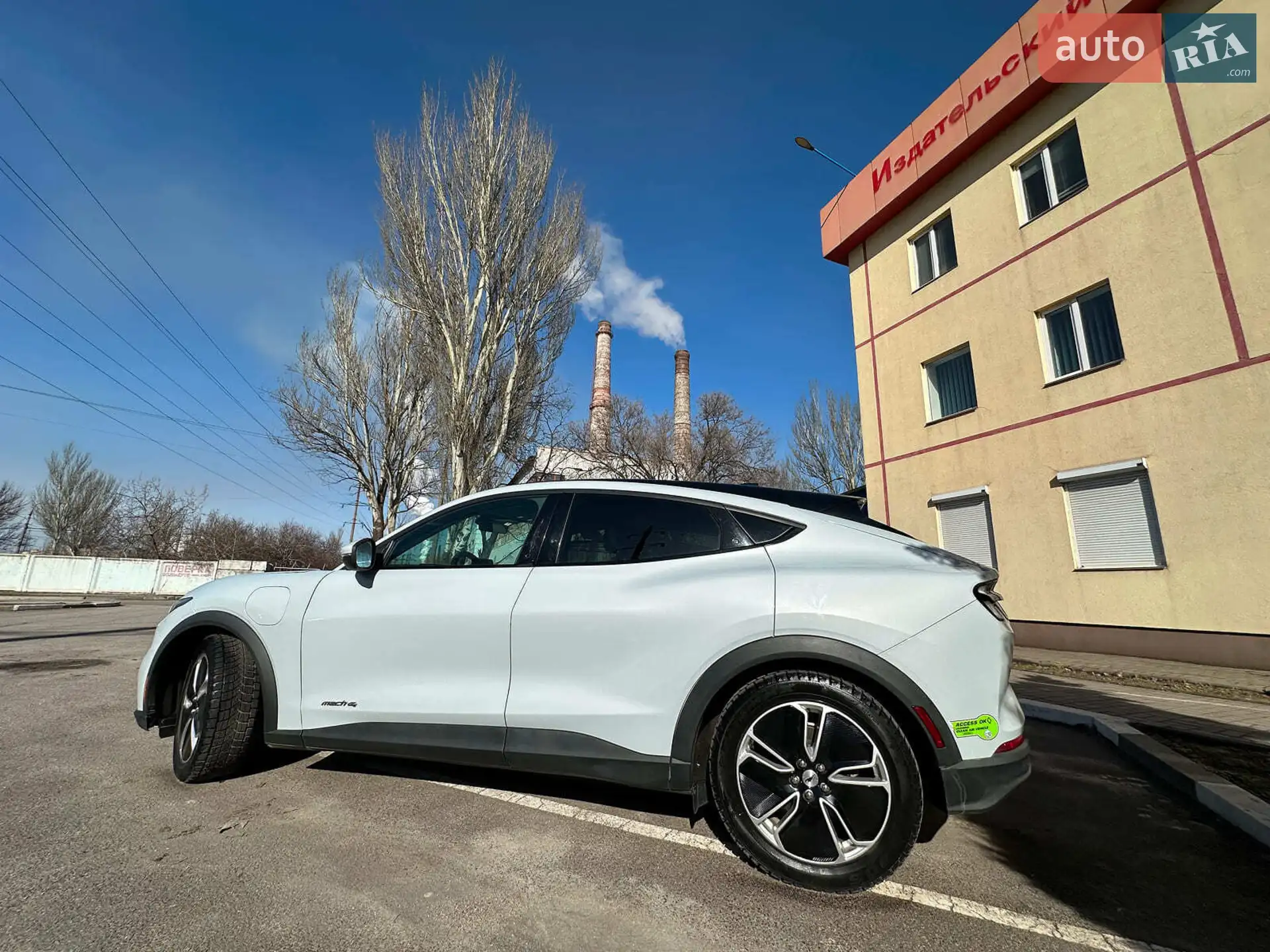 2021 Ford Mustang Mach-E - мініатюра 4