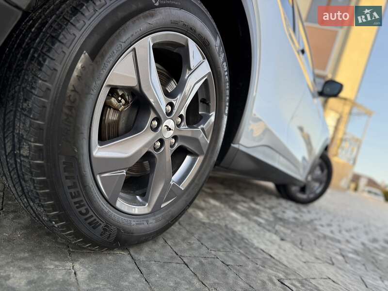 Позашляховик / Кросовер Ford Mustang Mach-E 2023 в Дрогобичі