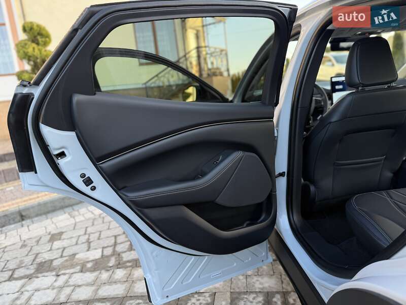 Позашляховик / Кросовер Ford Mustang Mach-E 2023 в Дрогобичі