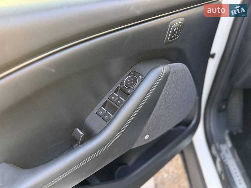 Внедорожник / Кроссовер Ford Mustang Mach-E 2021 в Львове фото 8 Внедорожник / Кроссовер Ford Mustang Mach-E 2021 в Львове