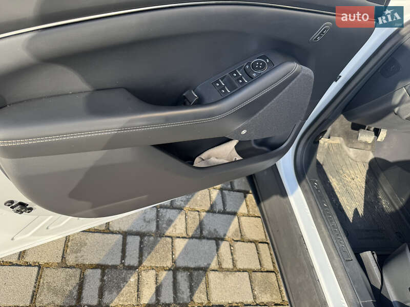 Внедорожник / Кроссовер Ford Mustang Mach-E 2021 в Надворной фото 15 Внедорожник / Кроссовер Ford Mustang Mach-E 2021 в Надворной