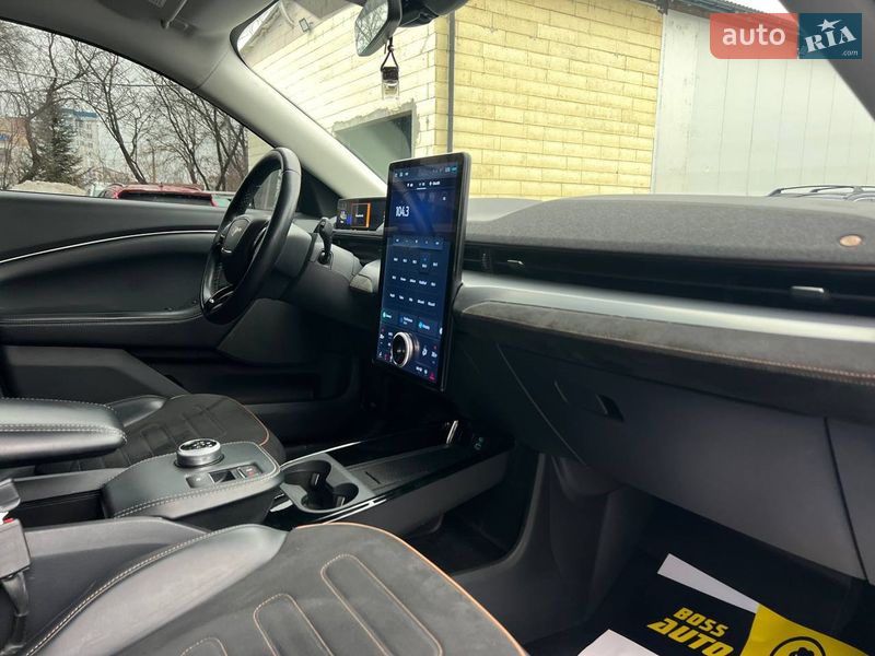 Внедорожник / Кроссовер Ford Mustang Mach-E 2022 в Ивано-Франковске