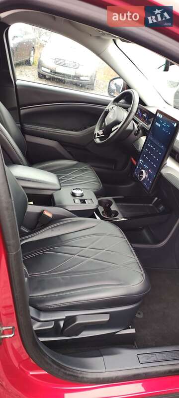 Внедорожник / Кроссовер Ford Mustang Mach-E 2021 в Хмельницком