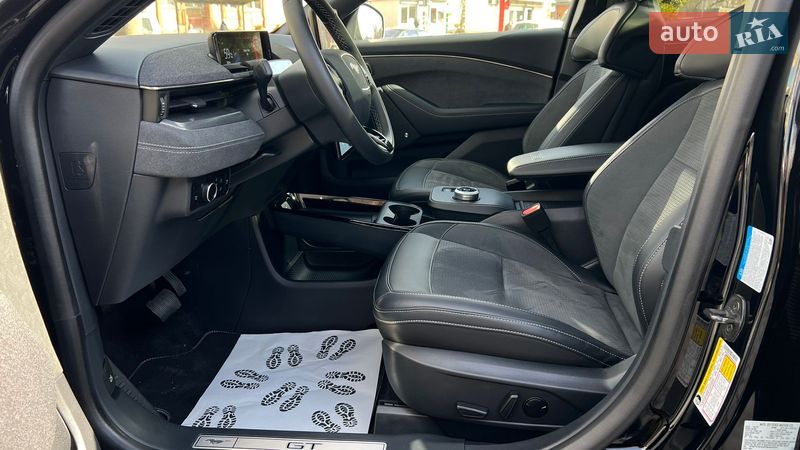 Внедорожник / Кроссовер Ford Mustang Mach-E 2023 в Львове