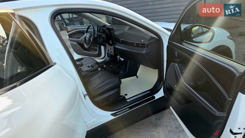 Внедорожник / Кроссовер Ford Mustang Mach-E 2023 в Снятине