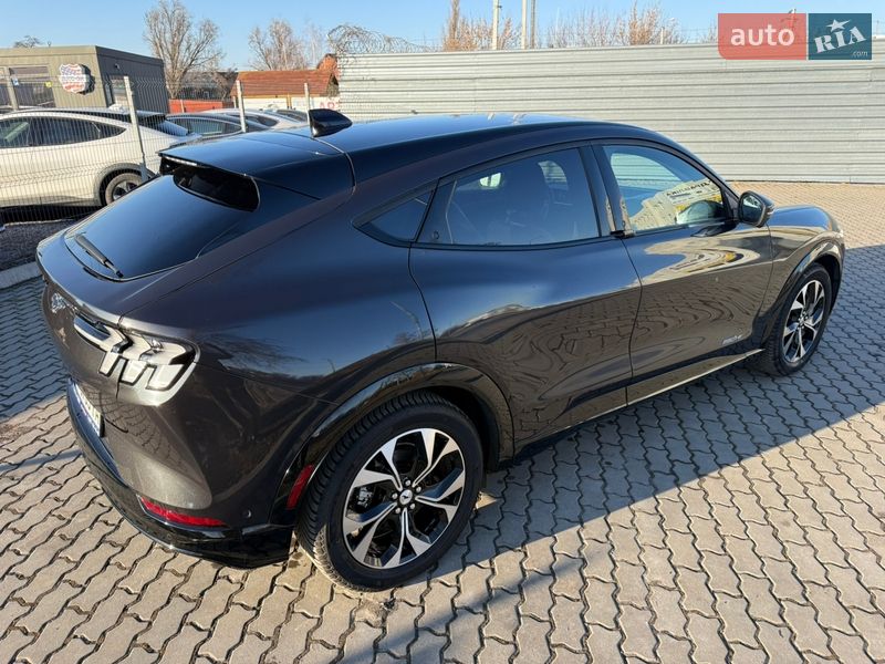 Внедорожник / Кроссовер Ford Mustang Mach-E 2022 в Кременчуге